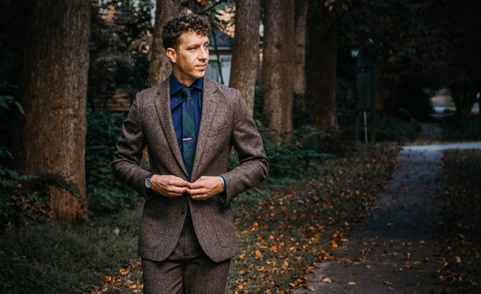 Your Guide to Premium and Handcrafted Wedding Suits for Men